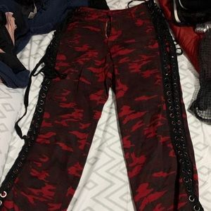 Camo pants, side ties